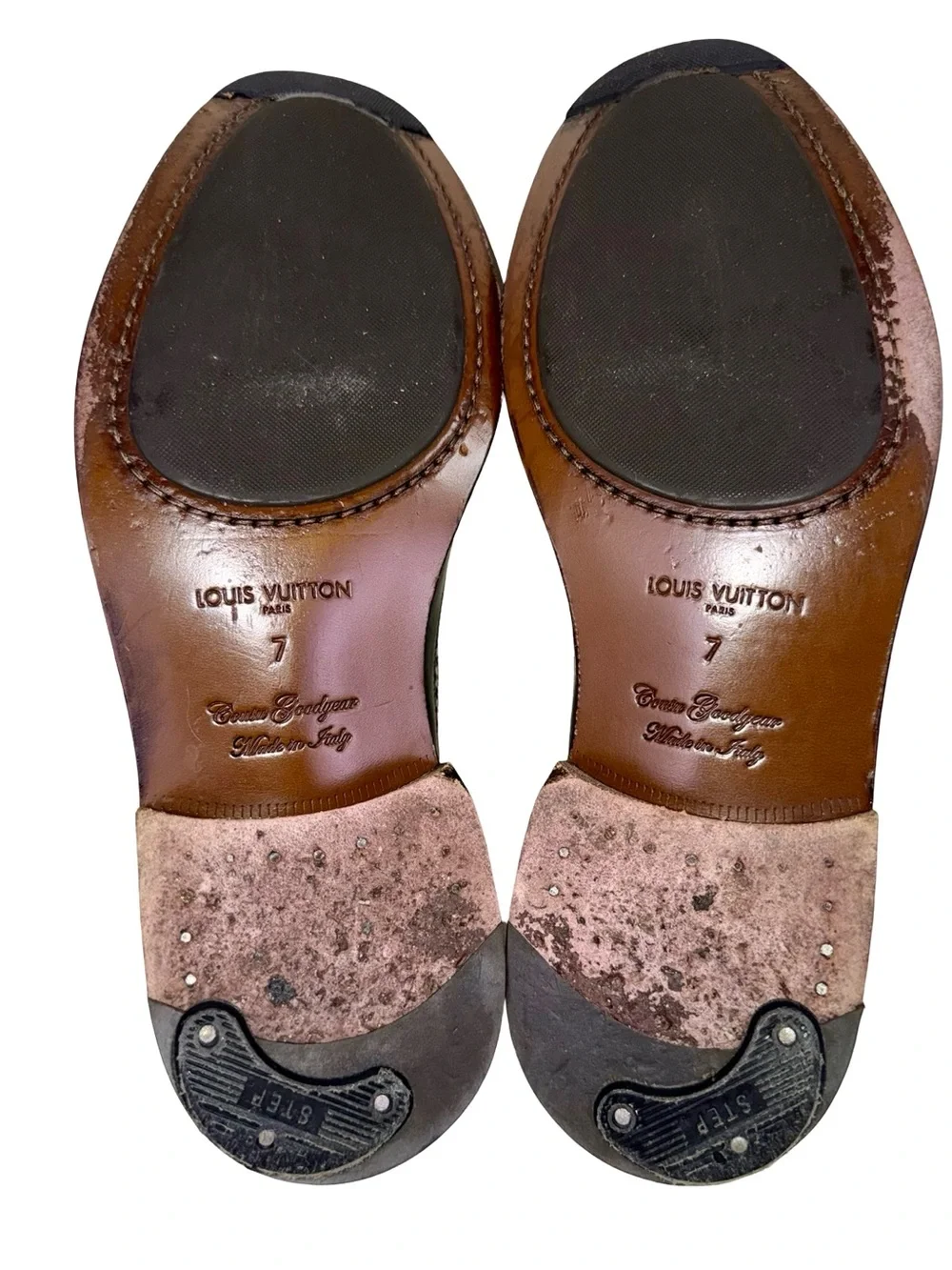 LOUIS VUITTON BLACK LEATHER BROGUES DERBY SHOES